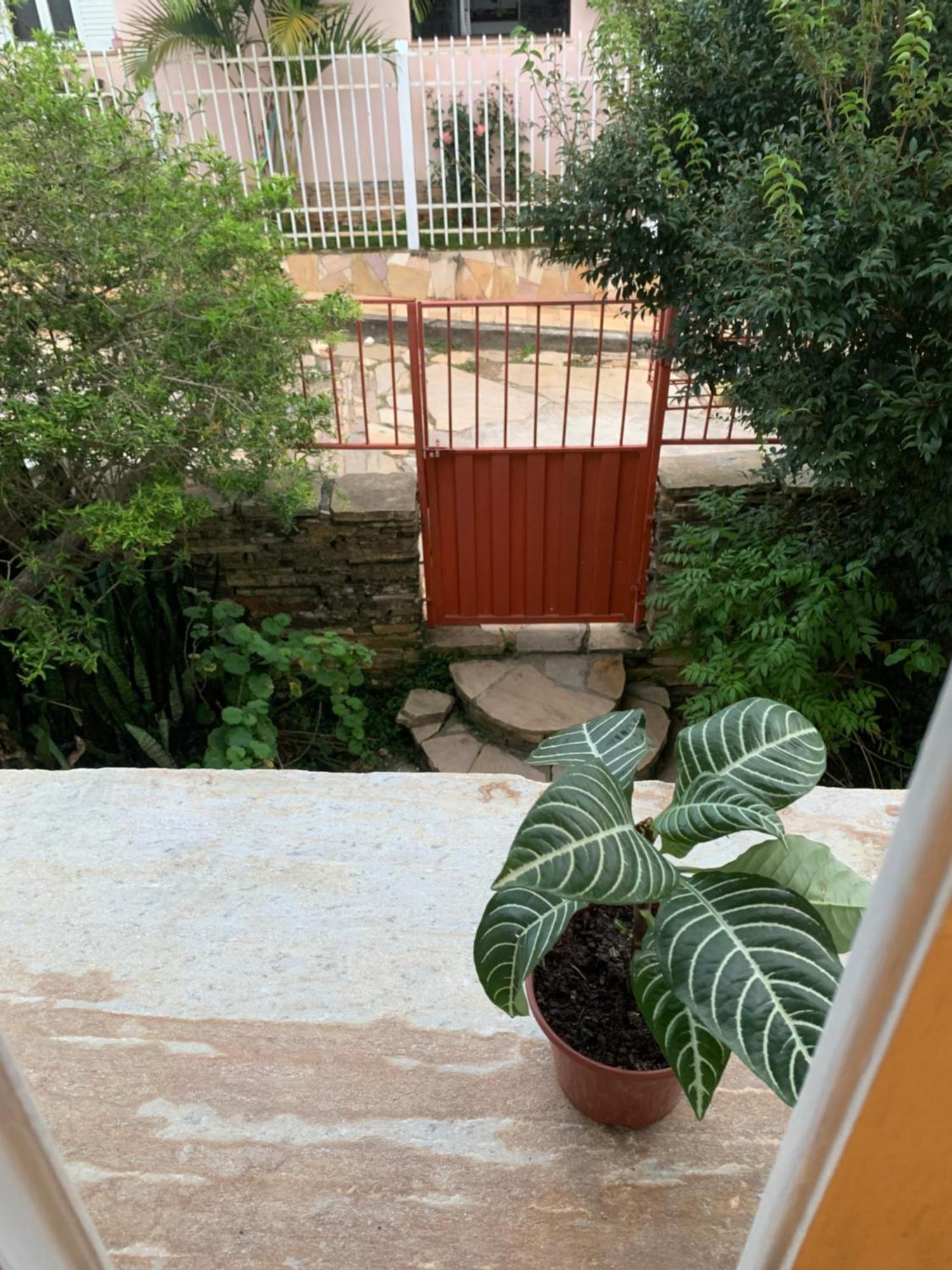 Quarto Privativo No Octogono Apartment Sao Tome das Letras Exterior photo